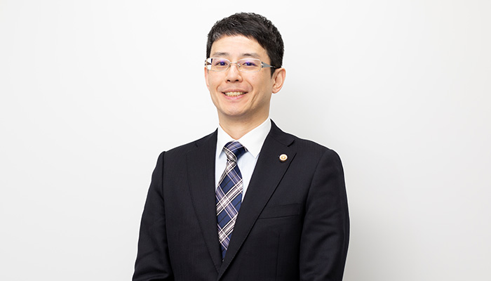 代表弁護士 桐山 修一